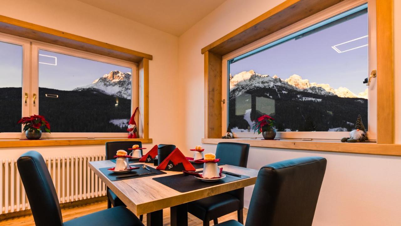 Hotel Dolomiti Di De Martin D Oscar Comelico Superiore Exterior photo